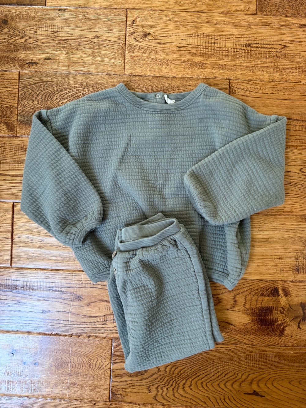 Quincy Mae Kids Matching Set in Sage Green
